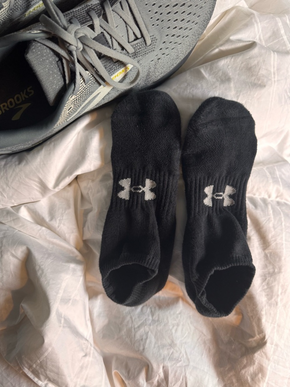 Under Armour Men’s Black No-Show Athletic Socks with White Logo